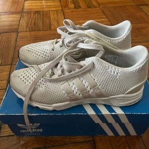 Cream Equipment sport sneakers